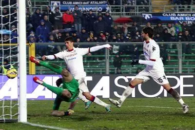 Il gol di Stendardo