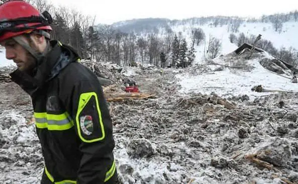 Si tratta della tragedia più grande causata da una valanga avvenuta nel nostro Paese dal 1916