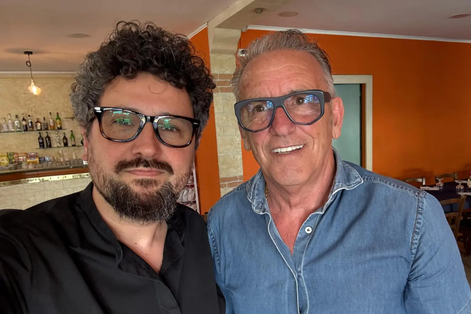 Marco Colledanchise con Antonio Cardin, coordinatore Orizzonte Comune Alghero