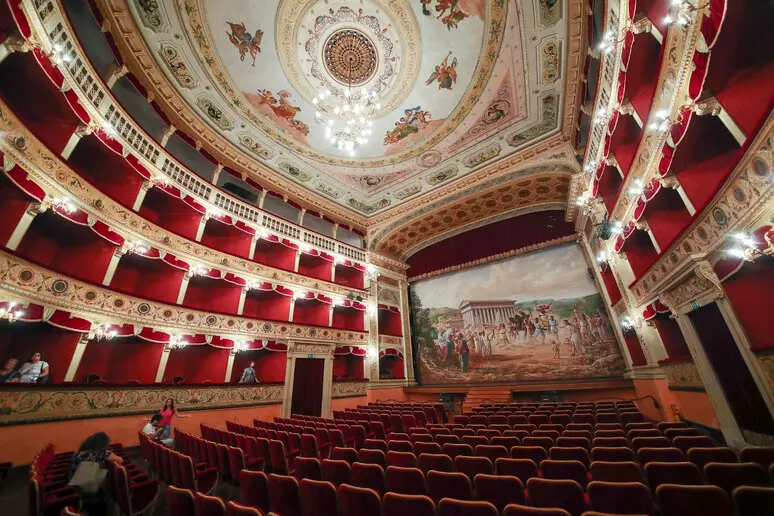 Il teatro di Agrigento (foto Ansa)