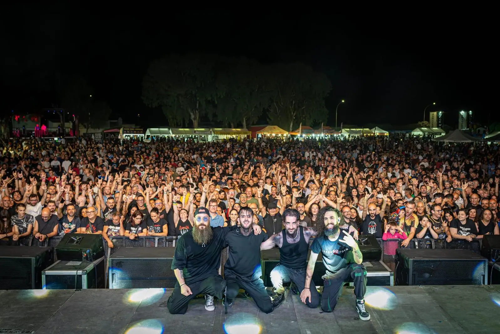 Gli Awake For Days durante un concerto (foto Awake)