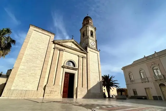 La parrocchia Santa Barbara (Foto Serreli)