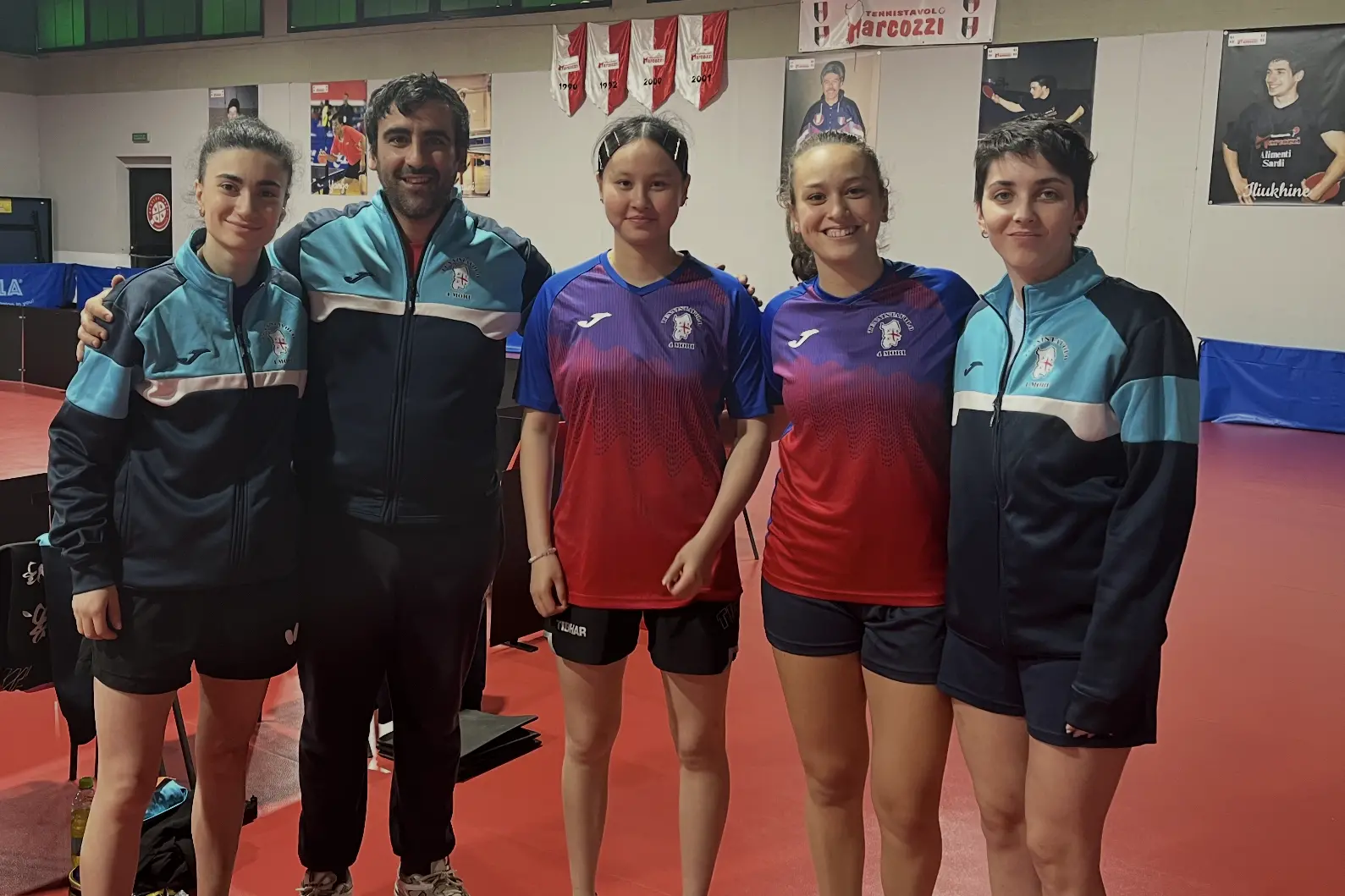 La squadra del Quattro Mori nella partita di andata al Palatennistavolo (Foto M.C.)
