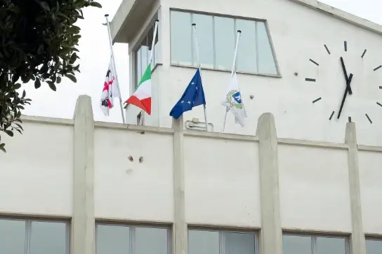 Municipio di Porto Torres (foto Pala)