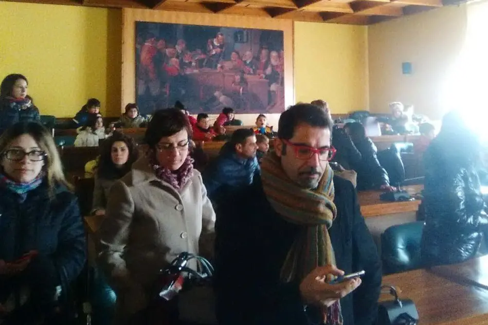 I bimbi in Comune coi genitori