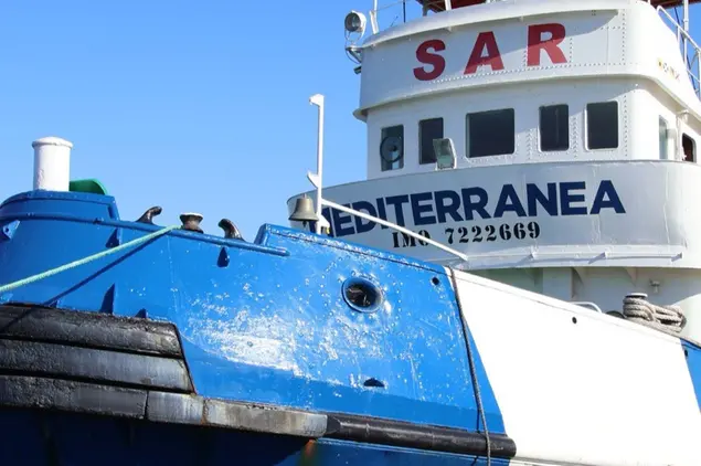 La Mare Joinio, nave colpita dalla Guarda costiera libica