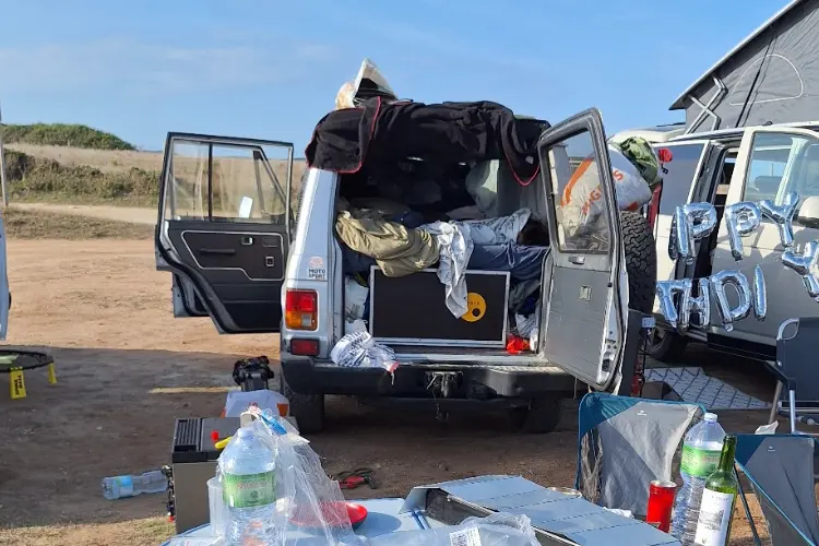 Uno dei campeggi abusivi Stintino (foto concessa)