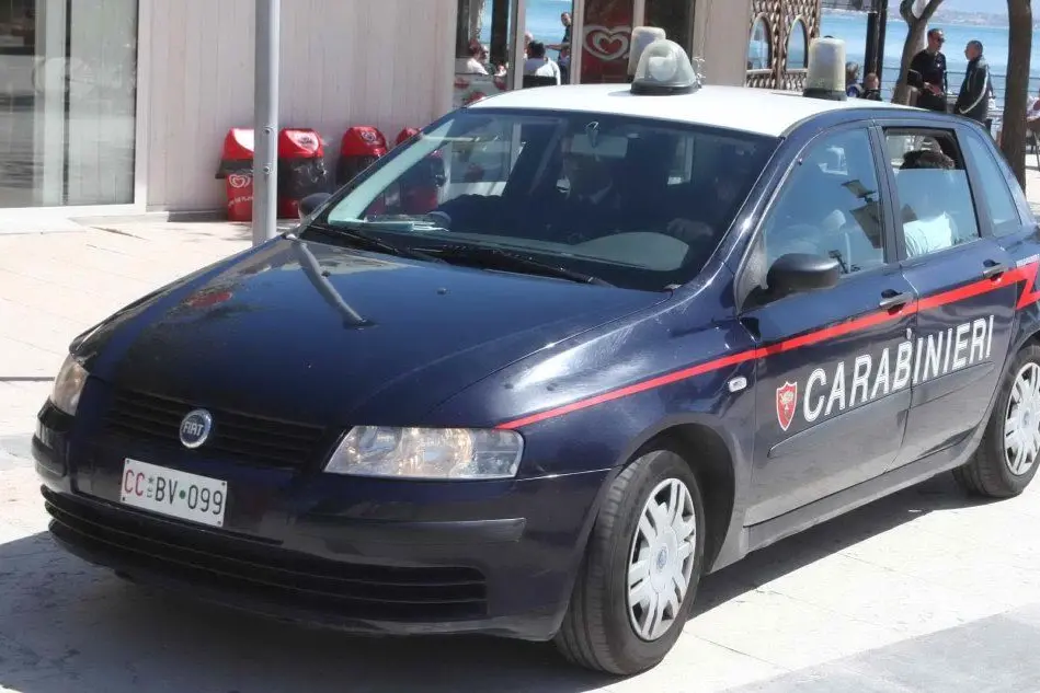 L'uomo è stato arrestato dai carabinieri