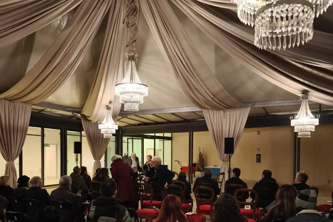 L'Alguer Hall