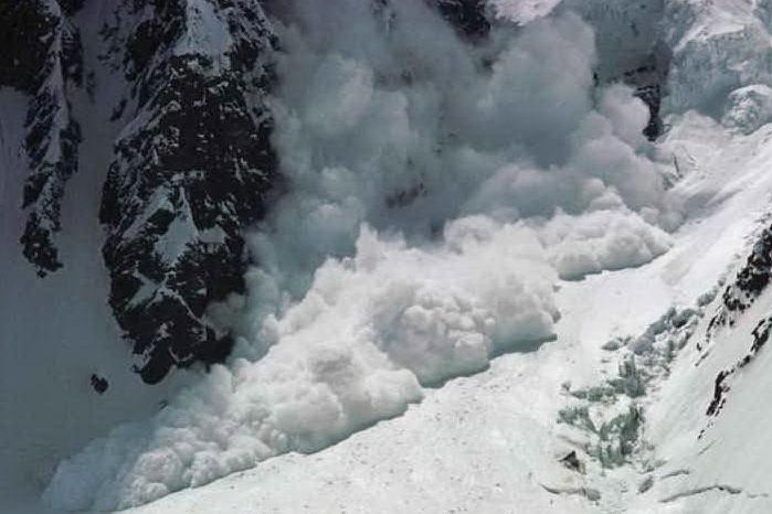 Aosta, valanga in Valgrisenche: uno sciatore muore sotto la neve