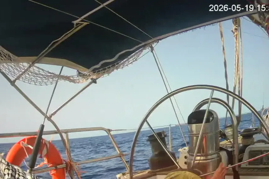Flotilla: "Forze Israele aprono il fuoco", il video: 'Non sparate!'