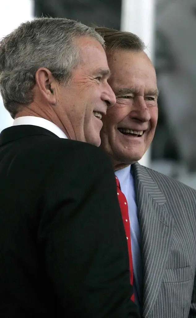Col figlio, George W. Bush
