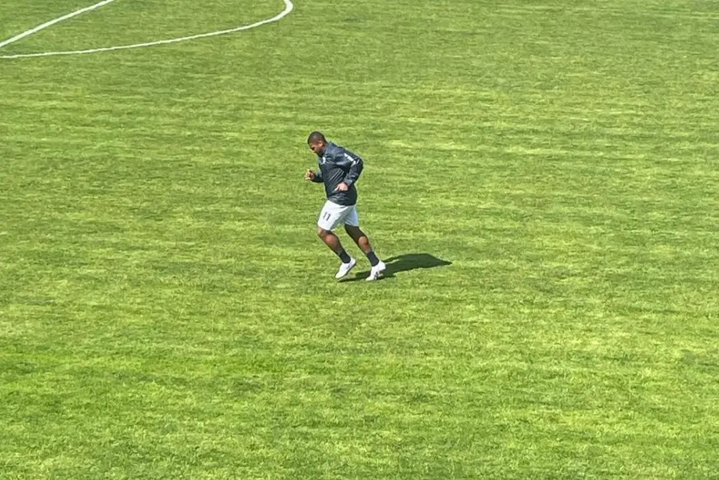 Willis Furtado in campo al Nespoli di Olbia (foto Ilenia Giagnoni)