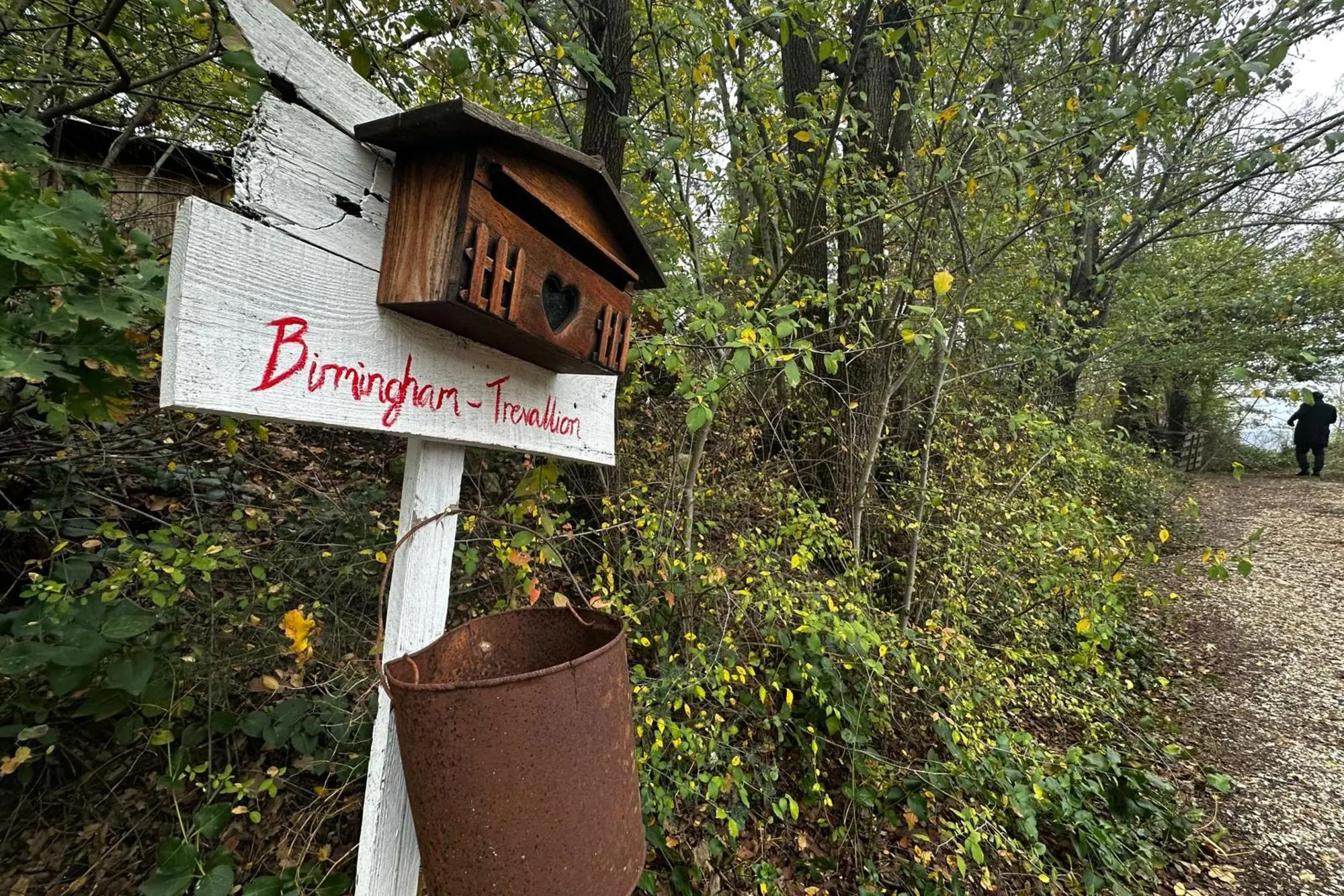 La casa nel bosco a Palmoli dove vivono Nathan Trevallion e Catherine Birmingham (ANSA/ANTONELLA SALVATORE)