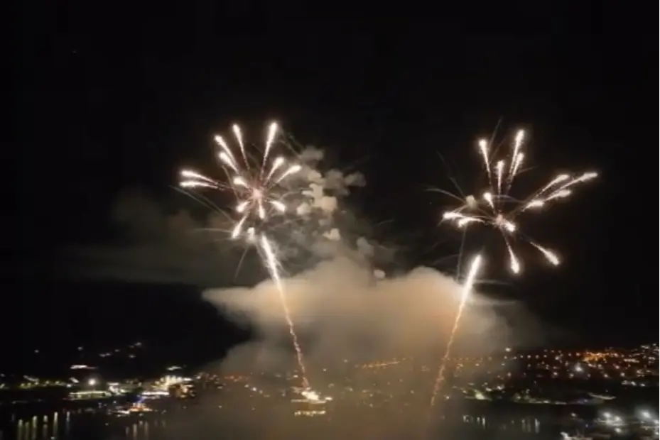 Fuochi d'artificio a Stintino