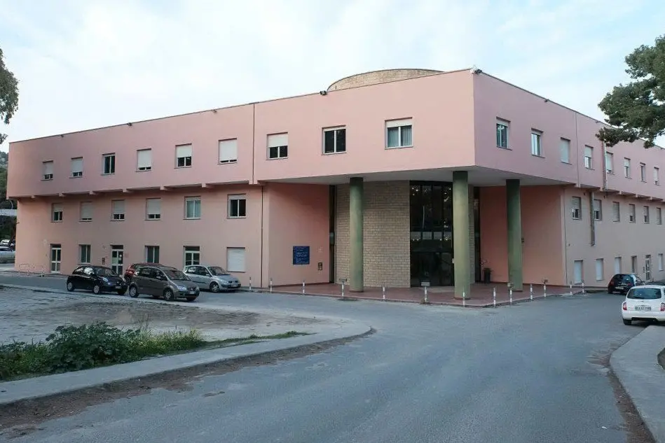 Il reparto di pneumologia dell'ospedale Binaghi