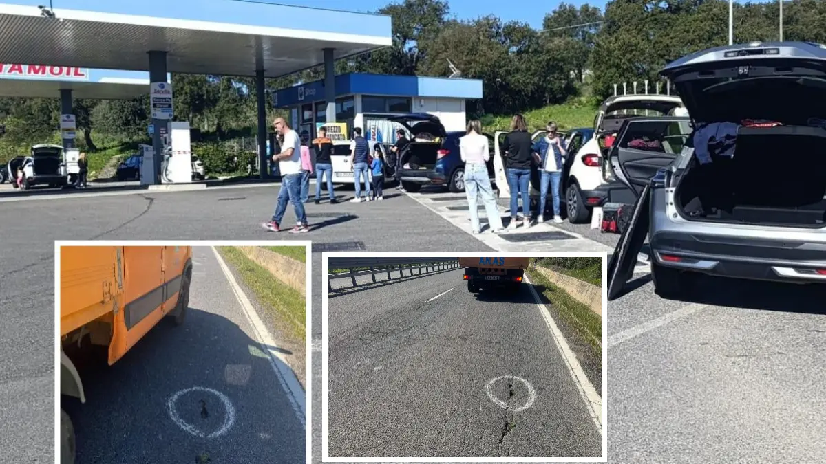 Auto ferme sulla SS 131 Dcn per gomme forate