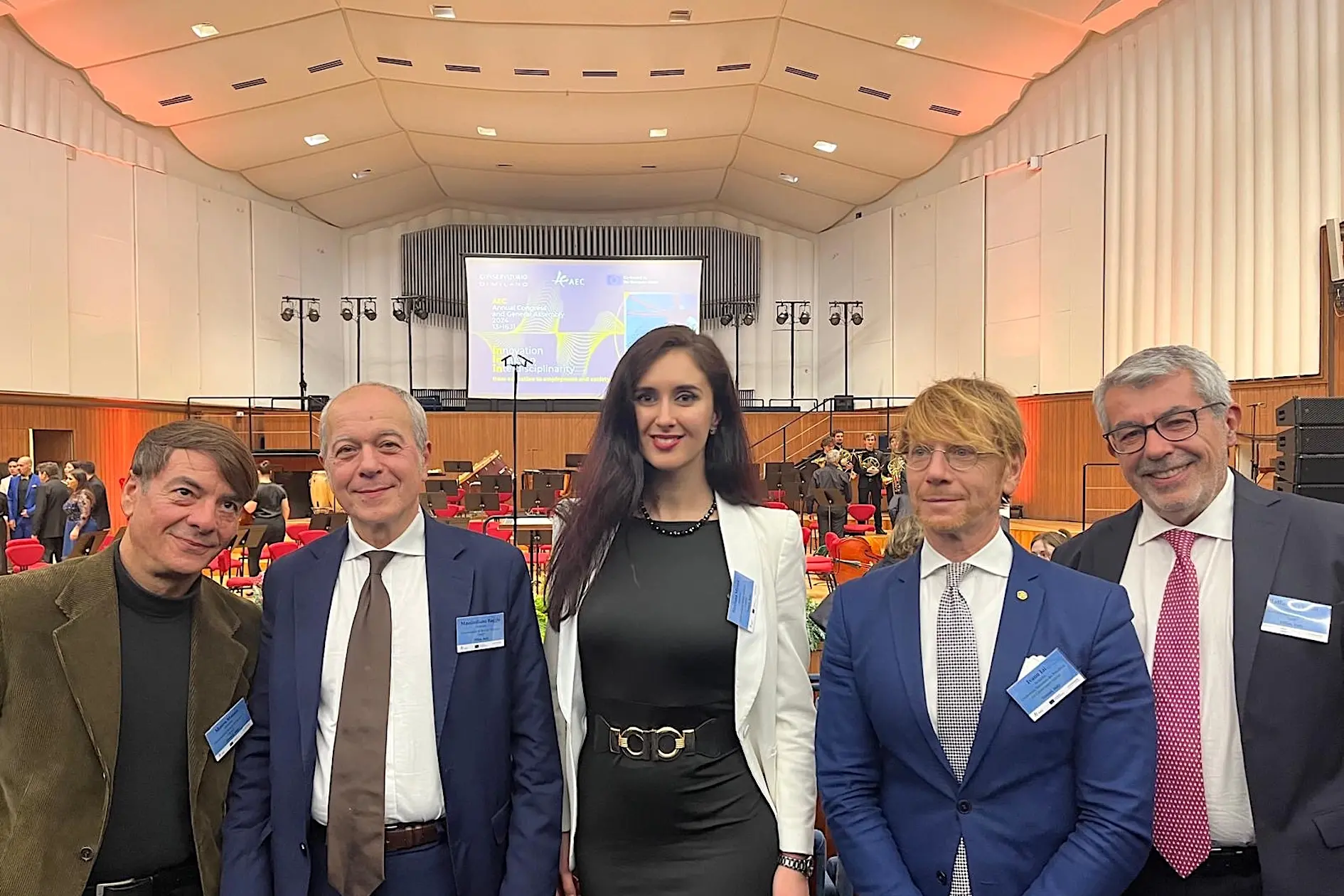 La delegazione del "Canepa" e i vertici del Conservatorio di Milano (foto concessa)