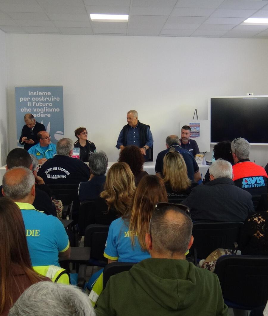 «Basta rimborsi fissi la Regione paghi per quello che si fa»