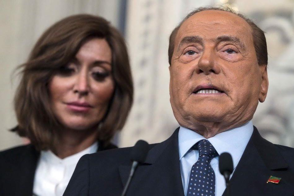 Berlusconi da Mattarella: &quot;Un governo non si fa in laboratorio&quot;