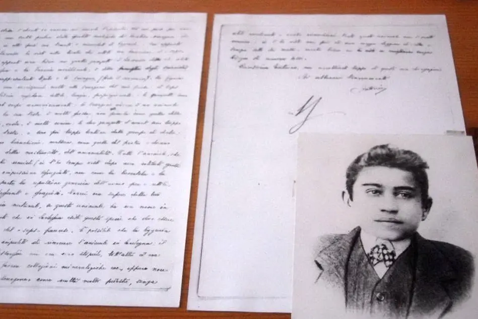 Un giovane Antonio Gramsci (Archivio L'Unione Sarda)