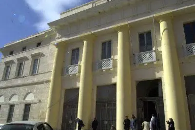 L'ingresso dell'ospedale San Giovanni di Dio di Cagliari