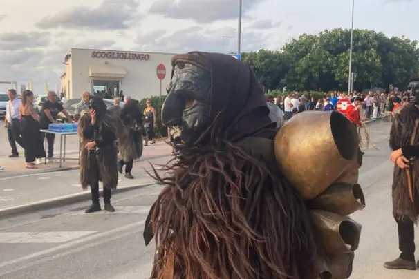La sfilata Maschara a Porto Torres (foto Pala)