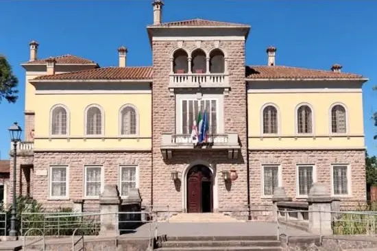 Il Municipio di Arborea (foto Rizzetto)