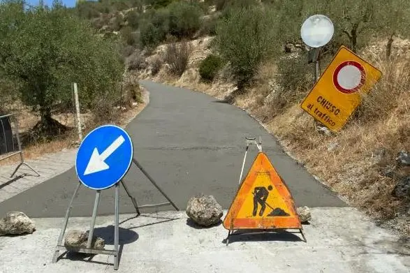 Lavori sulle strade a Tissi