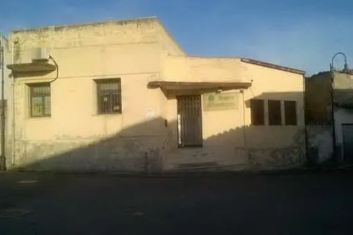 La sede della banca a Barrali