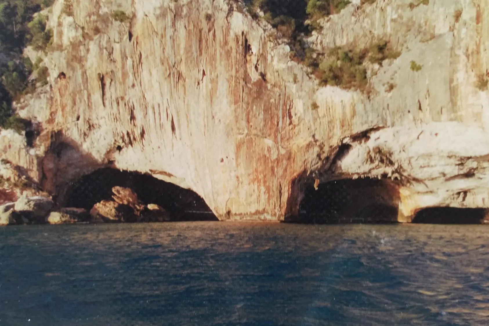 Le grotte del Bue Marino (foto L'Unione Sarda)