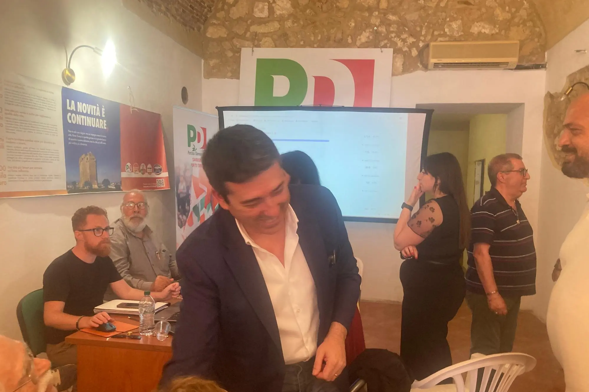 Massimo Mulas nella sede del Partito democratico (foto Pala)