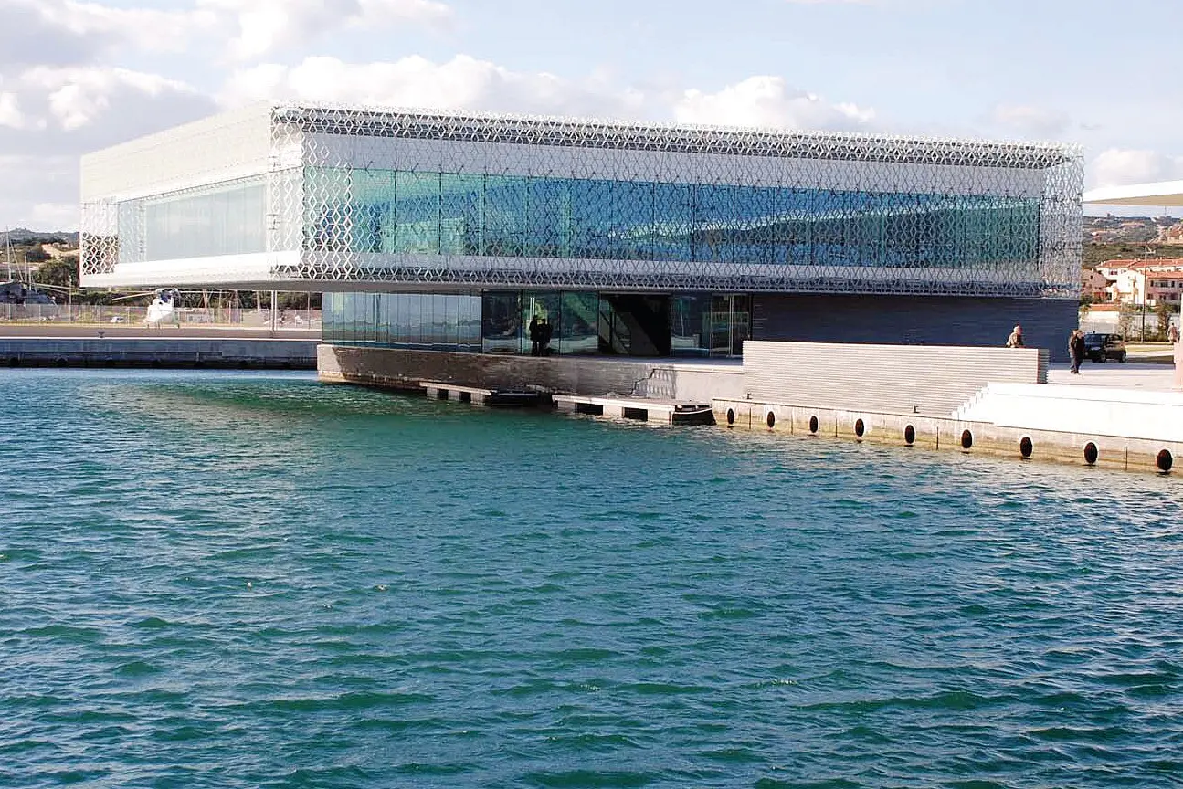 Quella che doveva essere la Main conference del G8 nell'ex Arsenale a La Maddalena