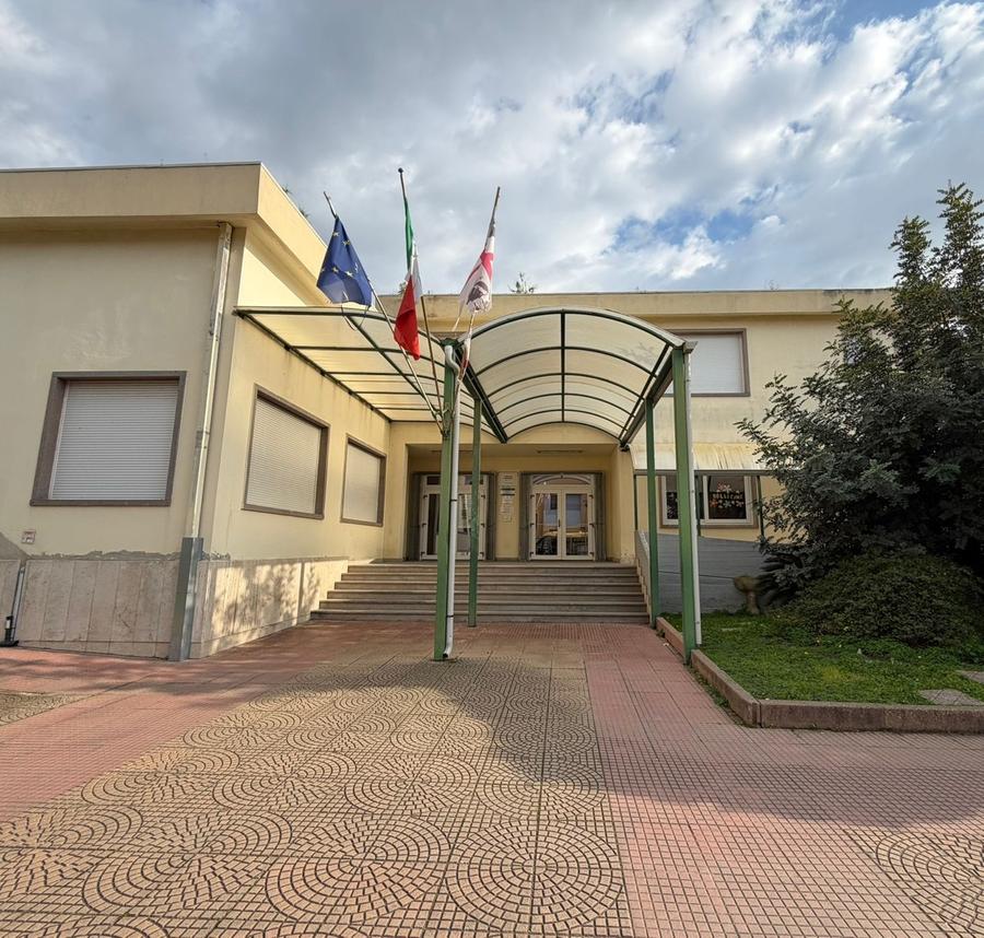 Scuola, il Comune tampona i rincari