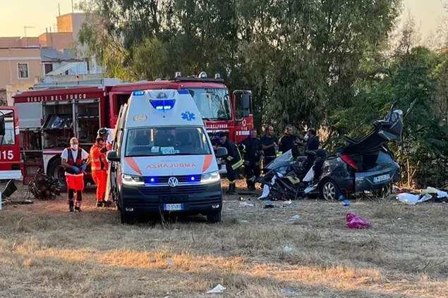 I soccorsi sul luogo del terribile incidente