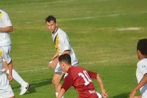 Giocatori in campo (immagine d'archivio)