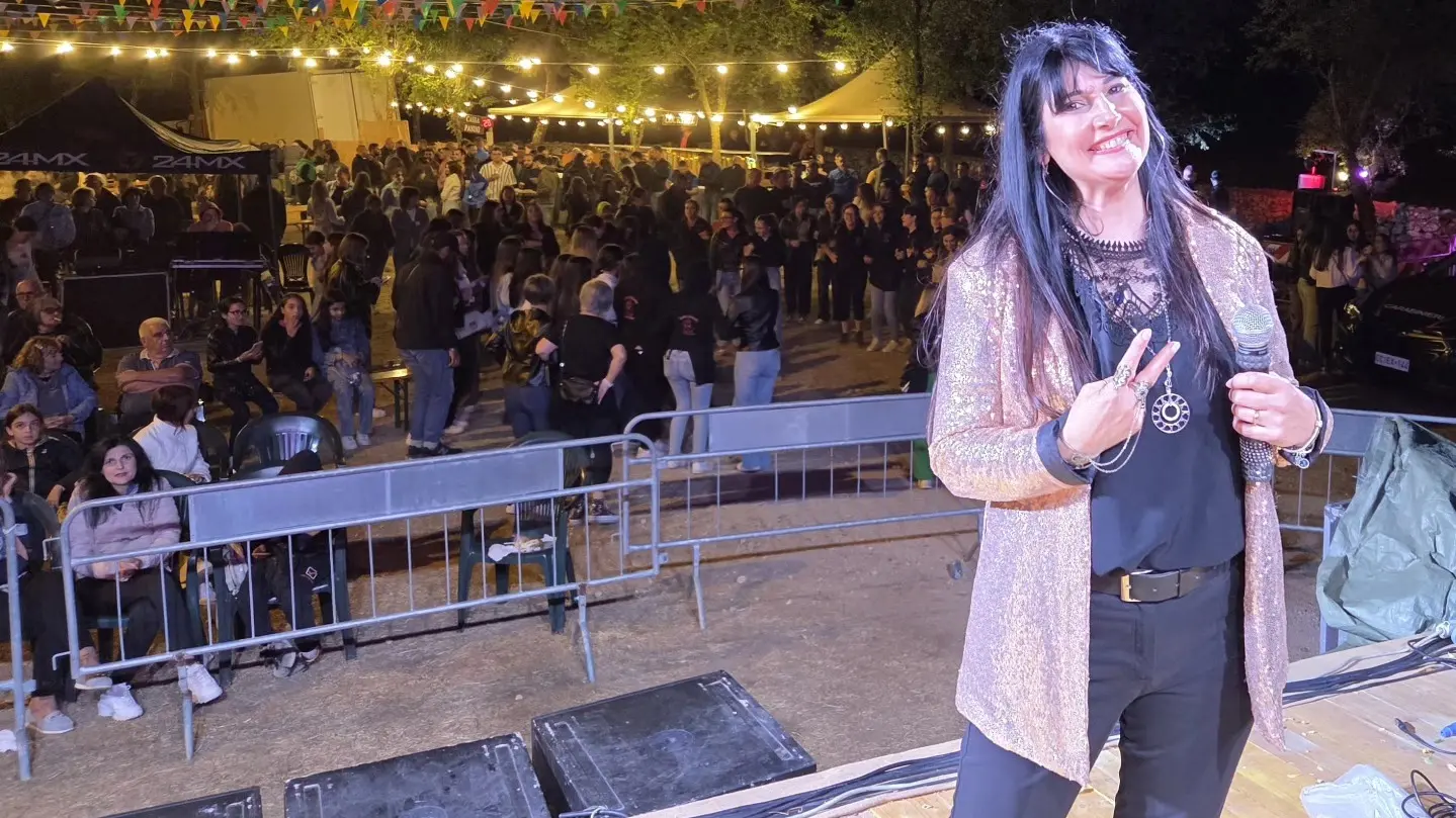 Siurgus Donigala 2025: Maria Luisa Congiu Illumina la Festa di San Teodoro con un Concerto Indimenticabile!