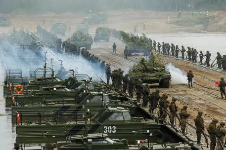 Militari russi (foto Ansa/Epa)