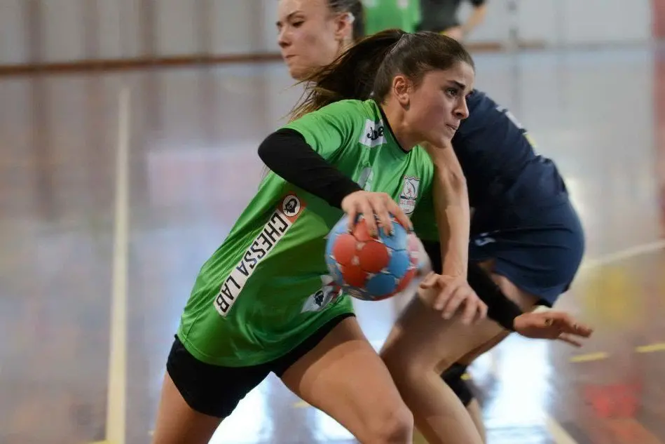 Enrica Ganga dell'Hac Nuoro in azione contro l'Estense (foto di Leandro Zampieri)