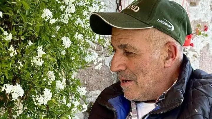 https://immagini.unionesarda.it/version/c:YmMyNzI1MzYtMTY2Zi00:ZjU3NWEyMDEtYTFjZi00/image.webp?f=16:9
