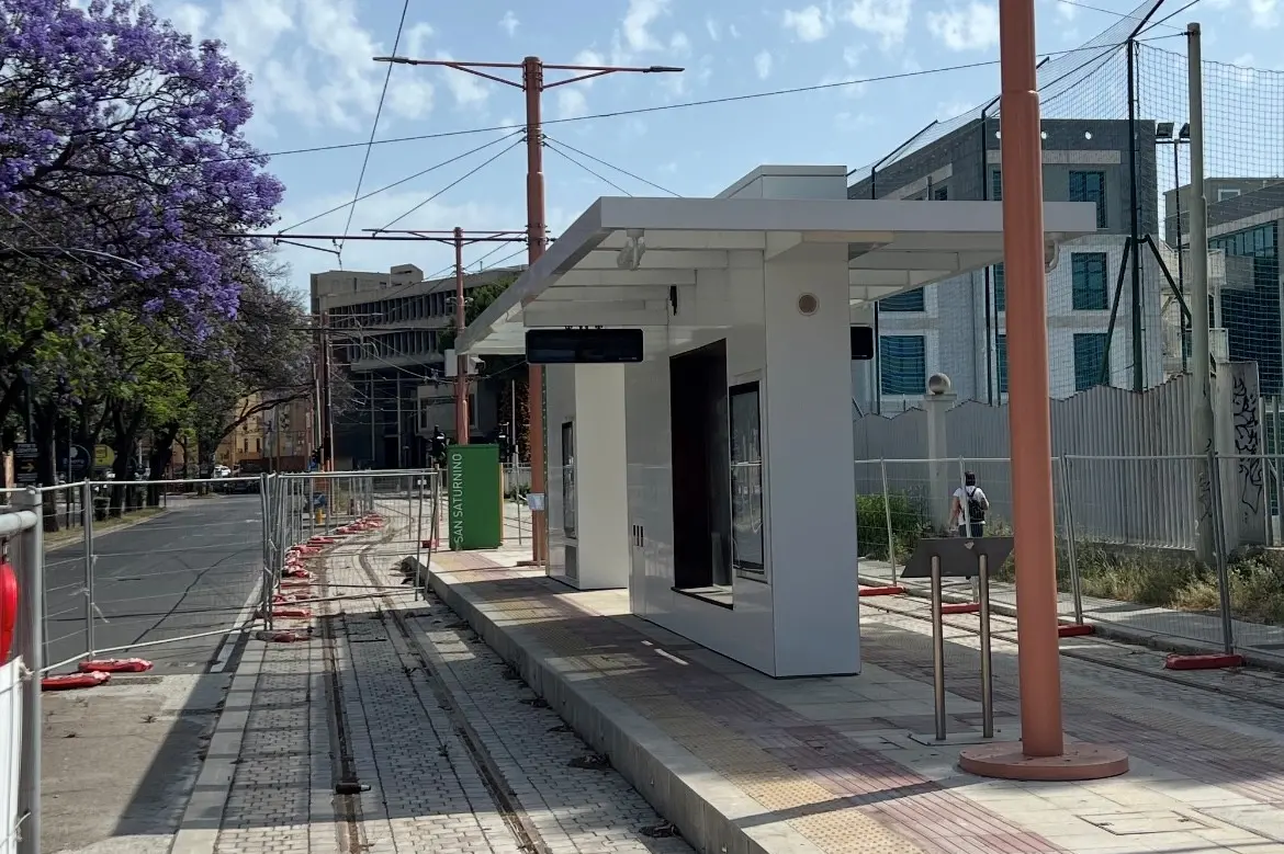 La fermata San Saturnino della metropolitana di Cagliari, ancora non inaugurata