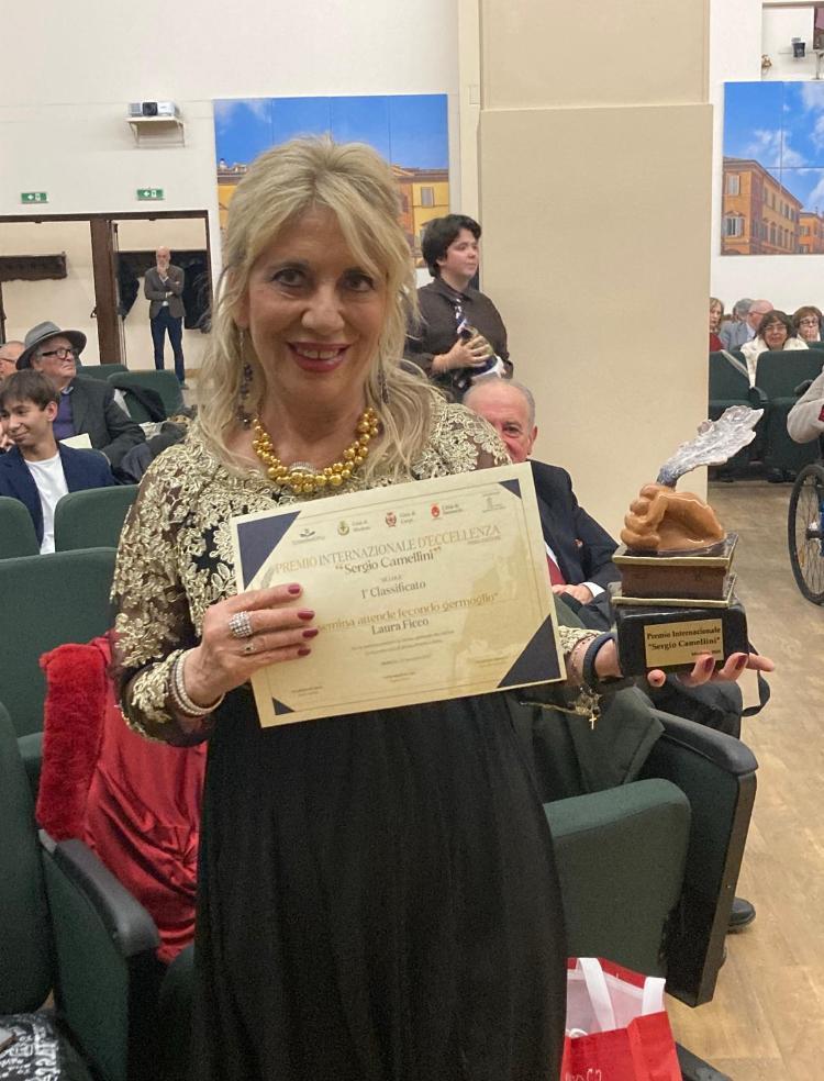 Laura Ficco, l’arte come missione: dai premi internazionali all’impegno civile in Sardegna