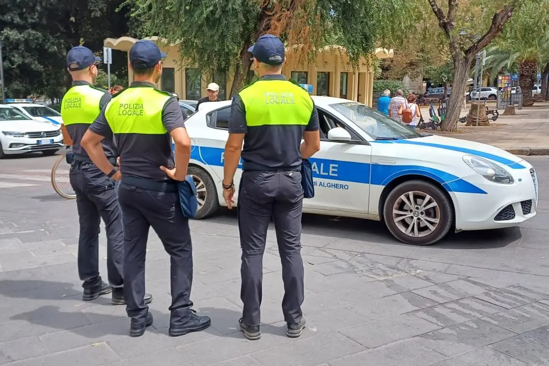 Lokale Polizei von Alghero