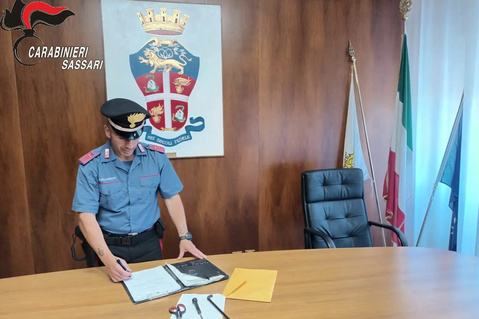 (foto carabinieri)