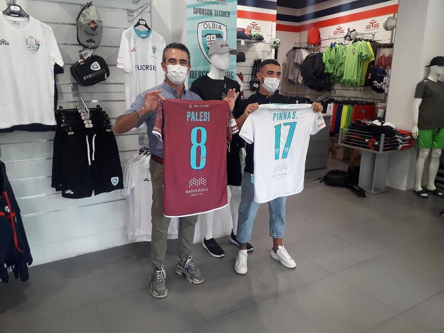 L'Olbia presenta Pinna e le nuove maglie: l'ex Cagliari indosserà la 17 - L'Unione Sarda.it