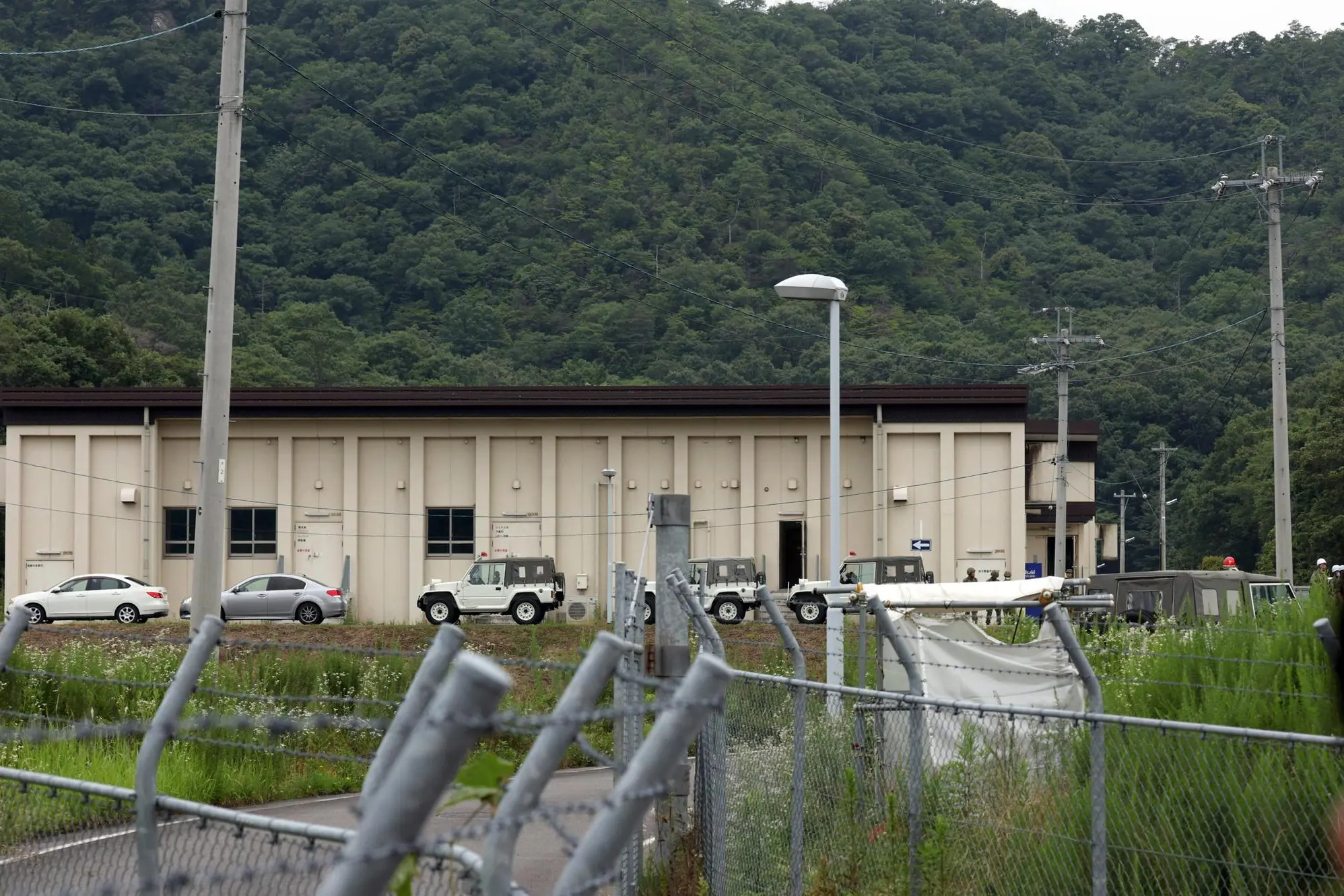 L'esterno del poligono (Ansa)
