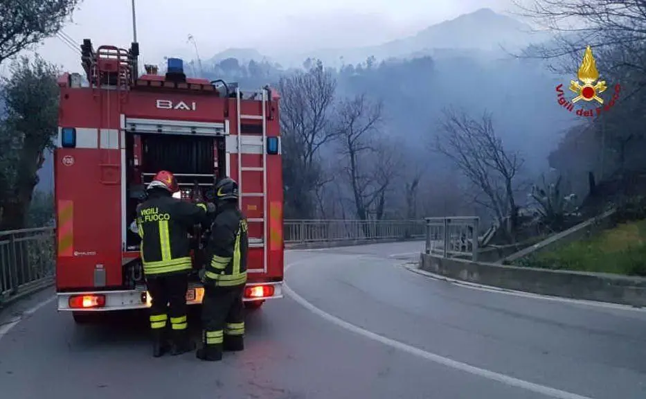 Chiusa anche l'autostrada A10, inizialmente tra Varazze (Savona) e Arenzano (Genova)