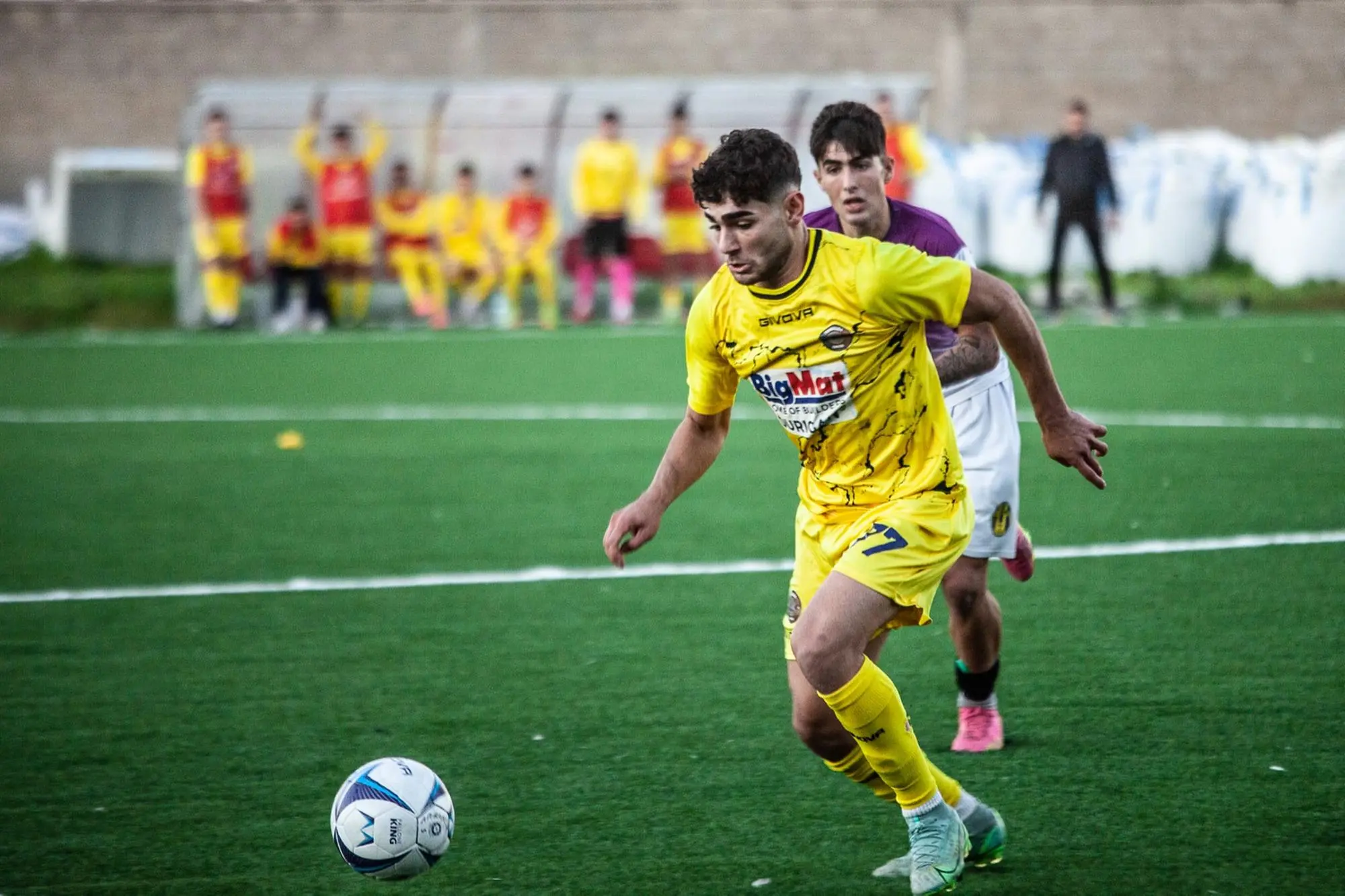 Mattia Erbì con la maglia del Terralba Calcio (foto di Virgilio Alfano)