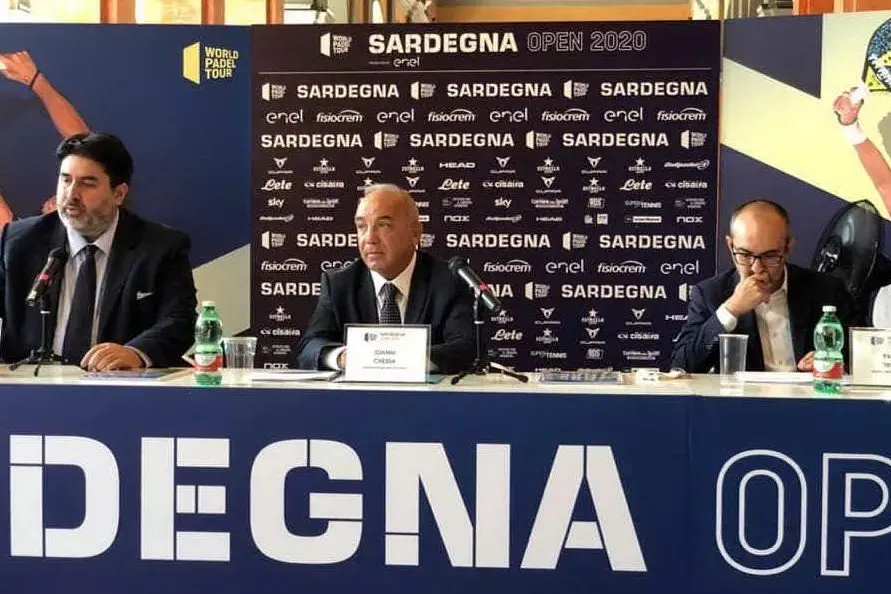 La presentazione (dal profilo Facebook di Paolo Truzzu)