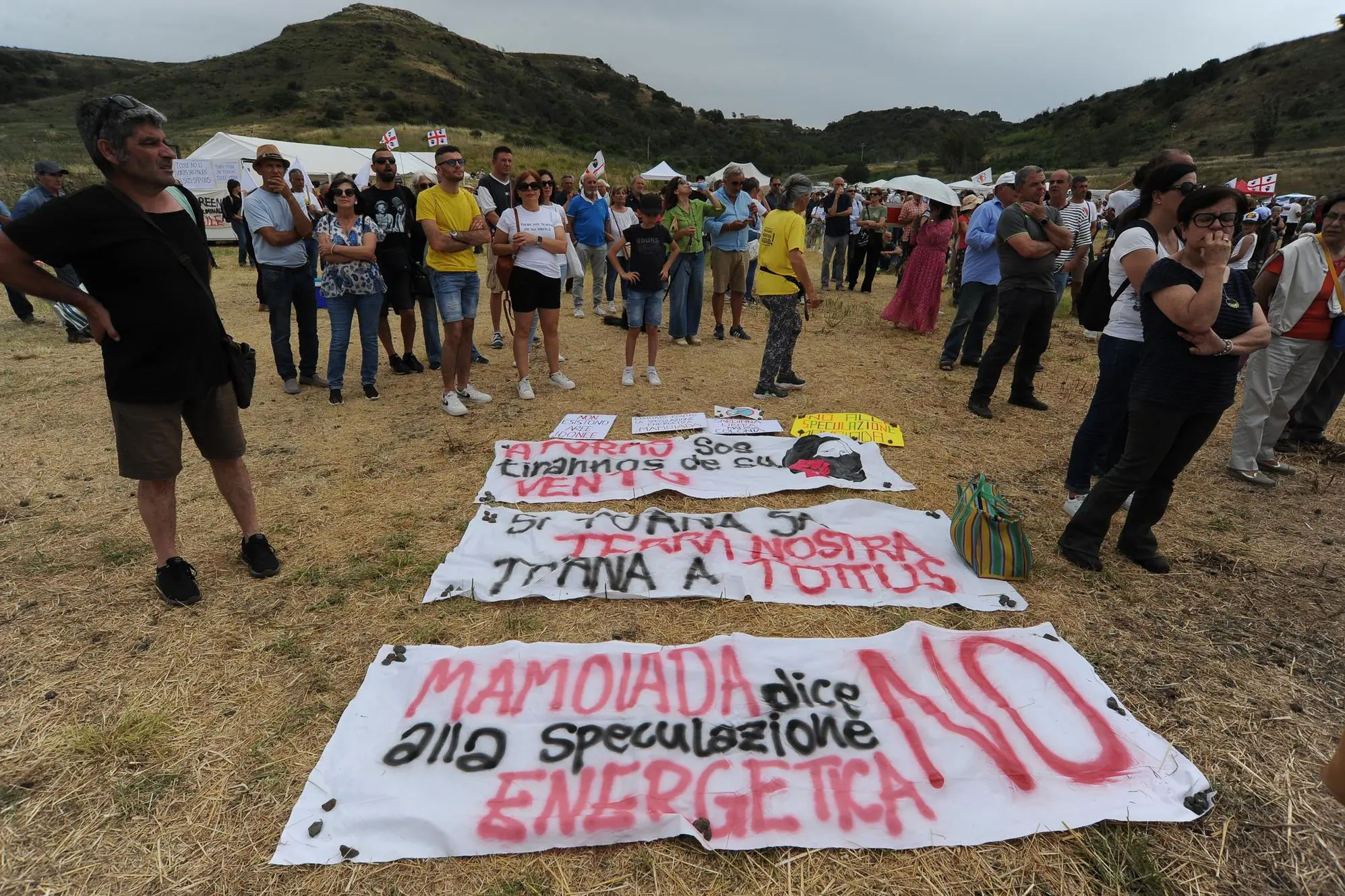 La protesta a Saccargia (foto L'Unione Sarda - Cucca)